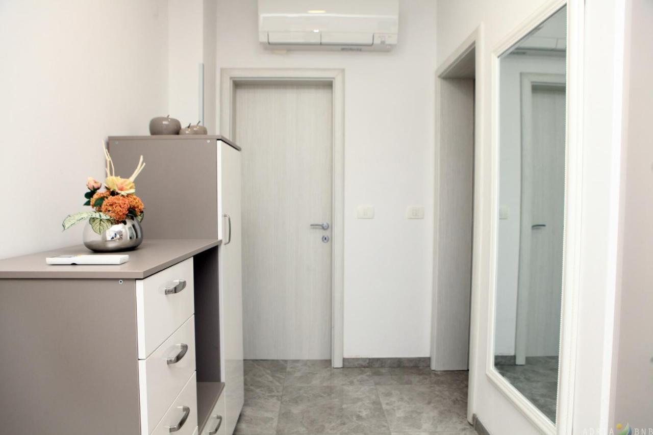 Classy Apartment With Garden View Laura Порторож Екстер'єр фото